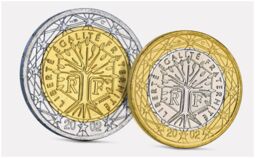 Vorschaubild L'arbre de la liberté et la devise française sur une pièce de monnaie.